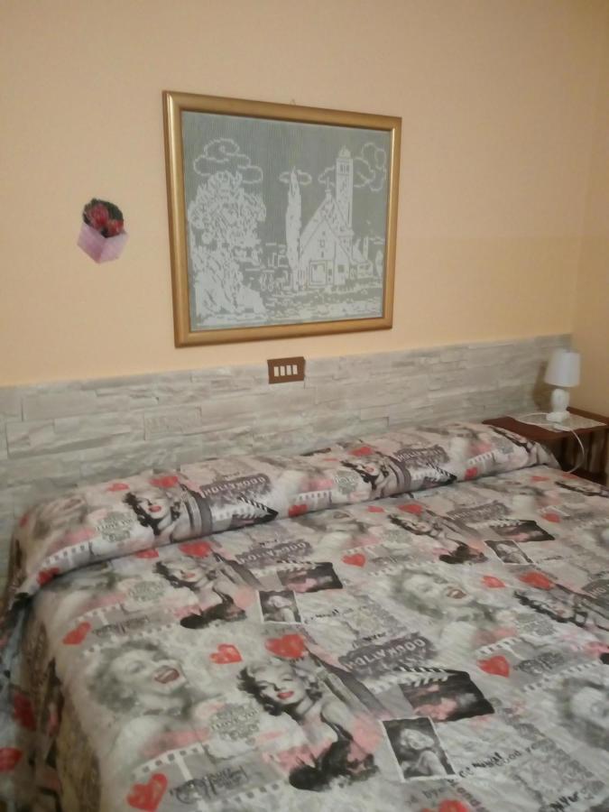 Alfi Beb Bed and Breakfast Le Torri Εξωτερικό φωτογραφία